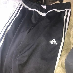 Adidas joggers (trio 17)